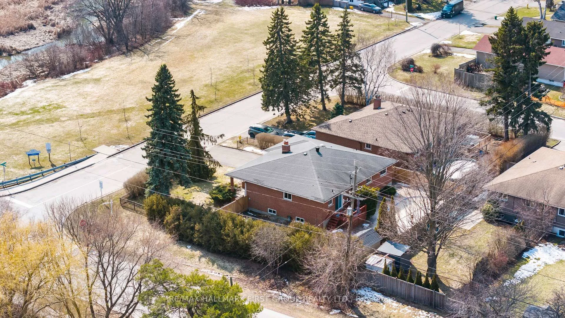 Photo 39 of 1456 Parkham Crescent, Pickering, Bay Ridges — HOMEH