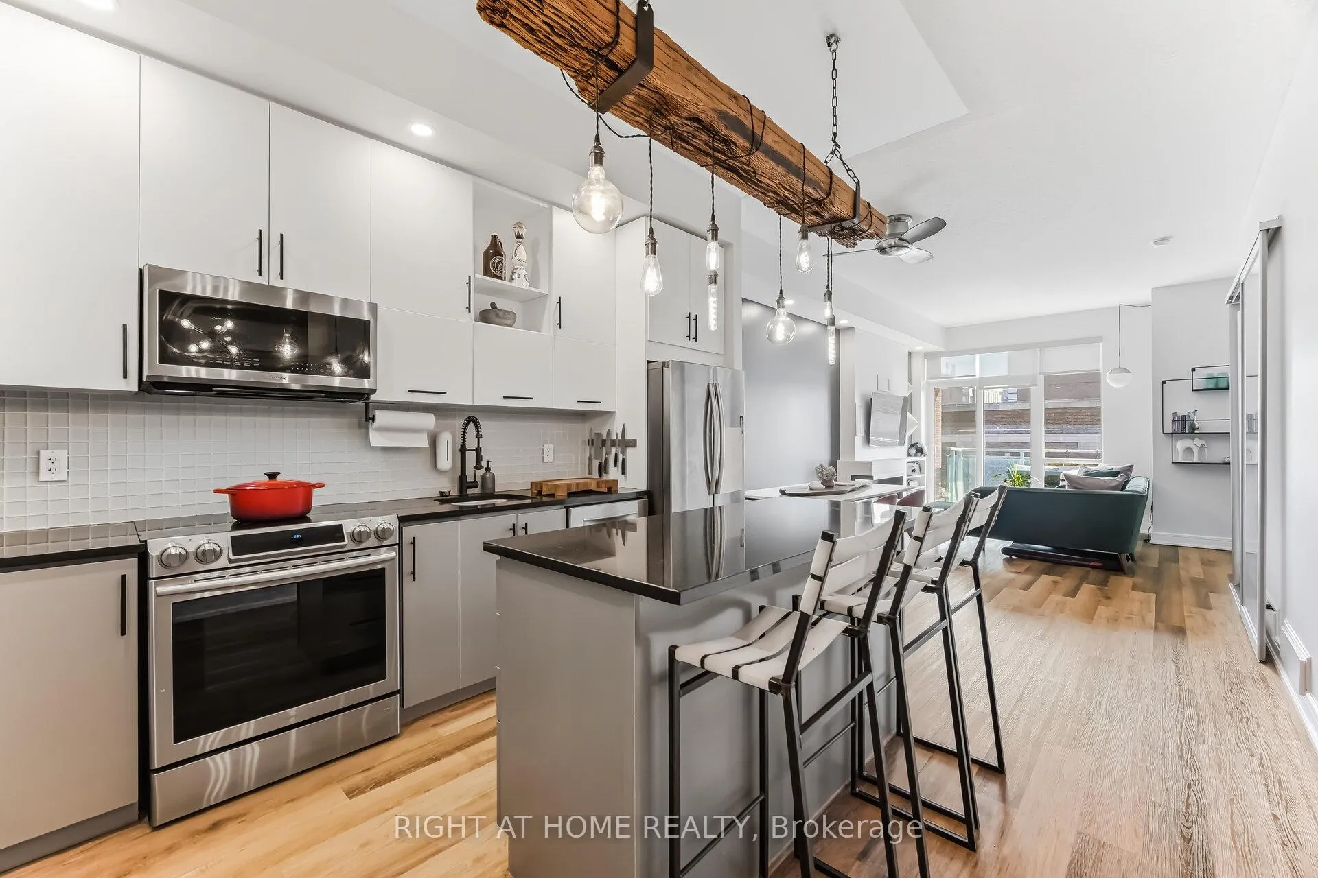 Photo 7 of Unit S320, 112 George Street, Toronto, Moss Park — HOMEH