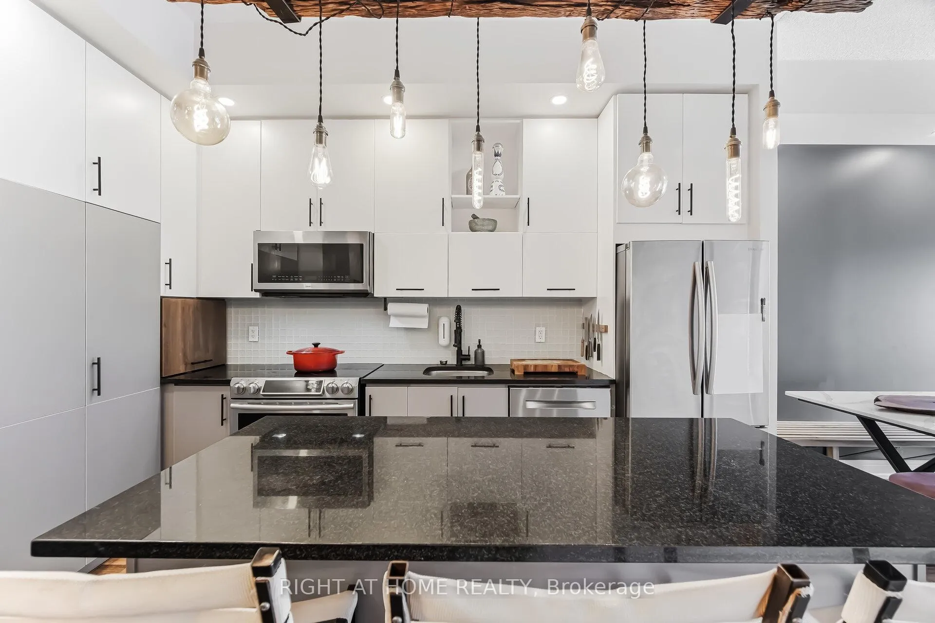 Photo 8 of Unit S320, 112 George Street, Toronto, Moss Park — HOMEH