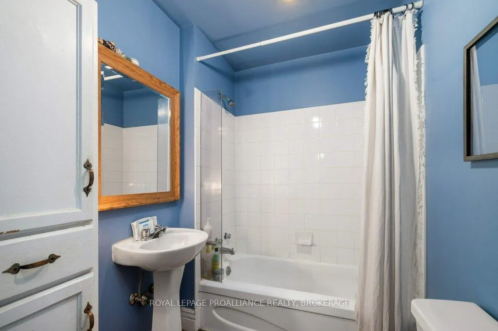 Photo 21 of 130 King Street, Kingston, Central City East — HOMEH