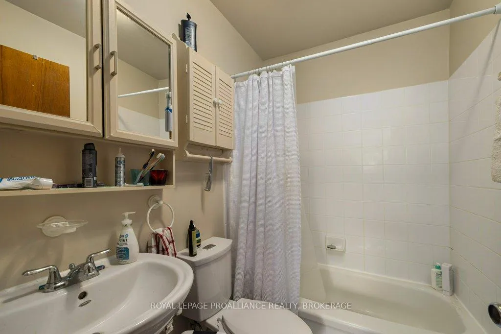 Photo 40 of 130 King Street, Kingston, Central City East — HOMEH