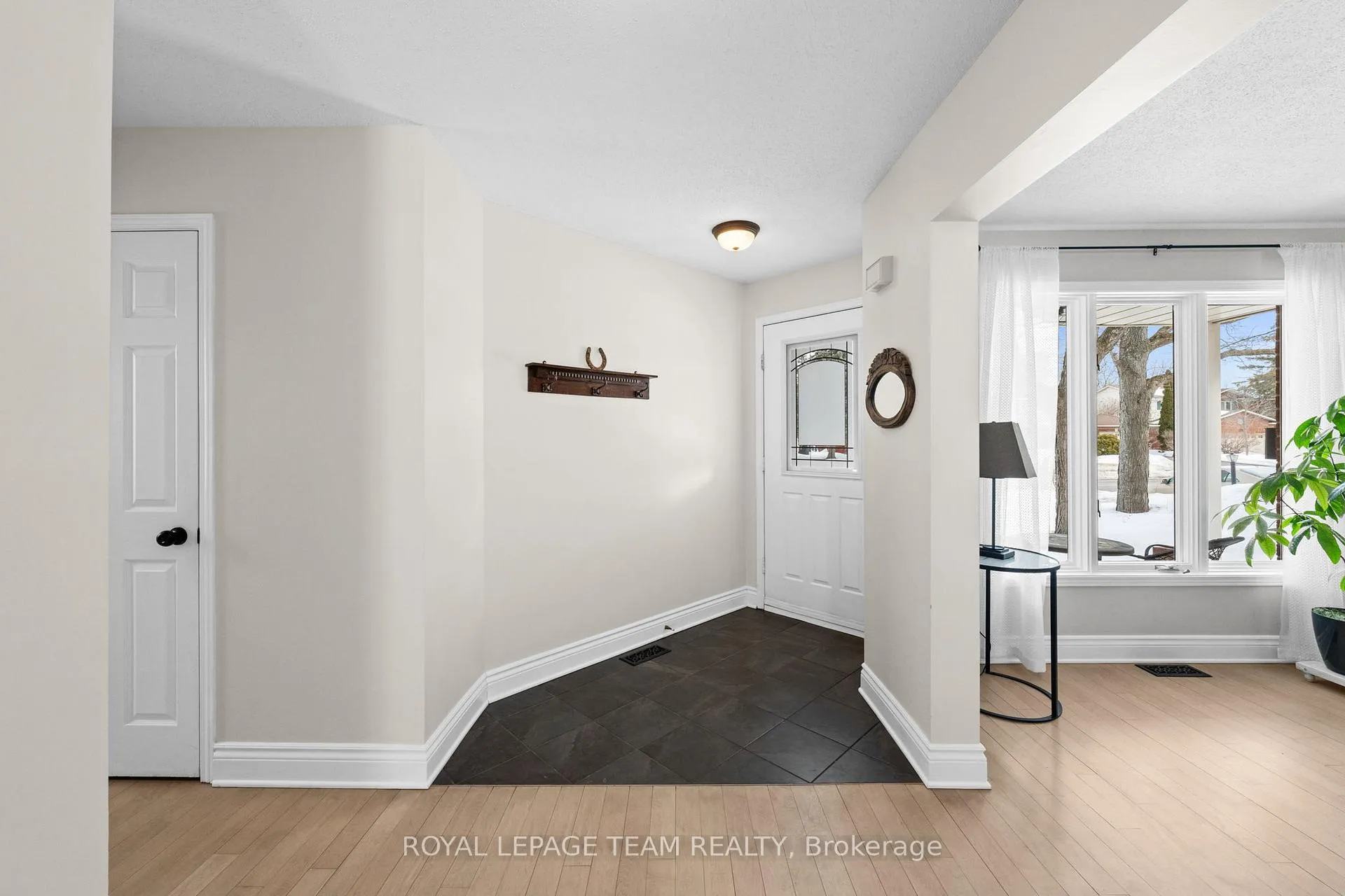 Photo 6 of 229 Walden Drive, Ottawa, Kanata - Kanata Lakes/Heritage Hills — HOMEH