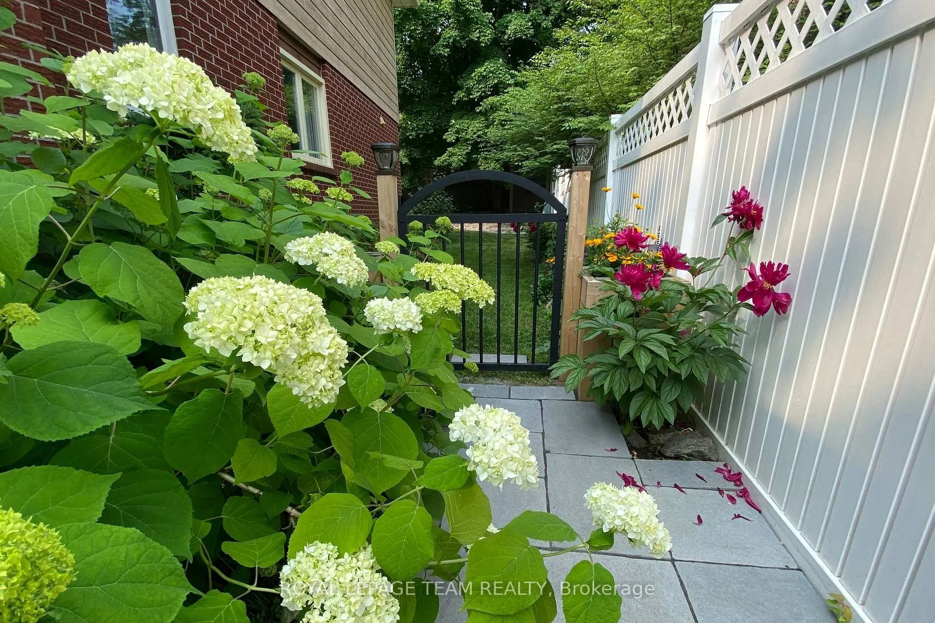 Photo 42 of 229 Walden Drive, Ottawa, Kanata - Kanata Lakes/Heritage Hills — HOMEH