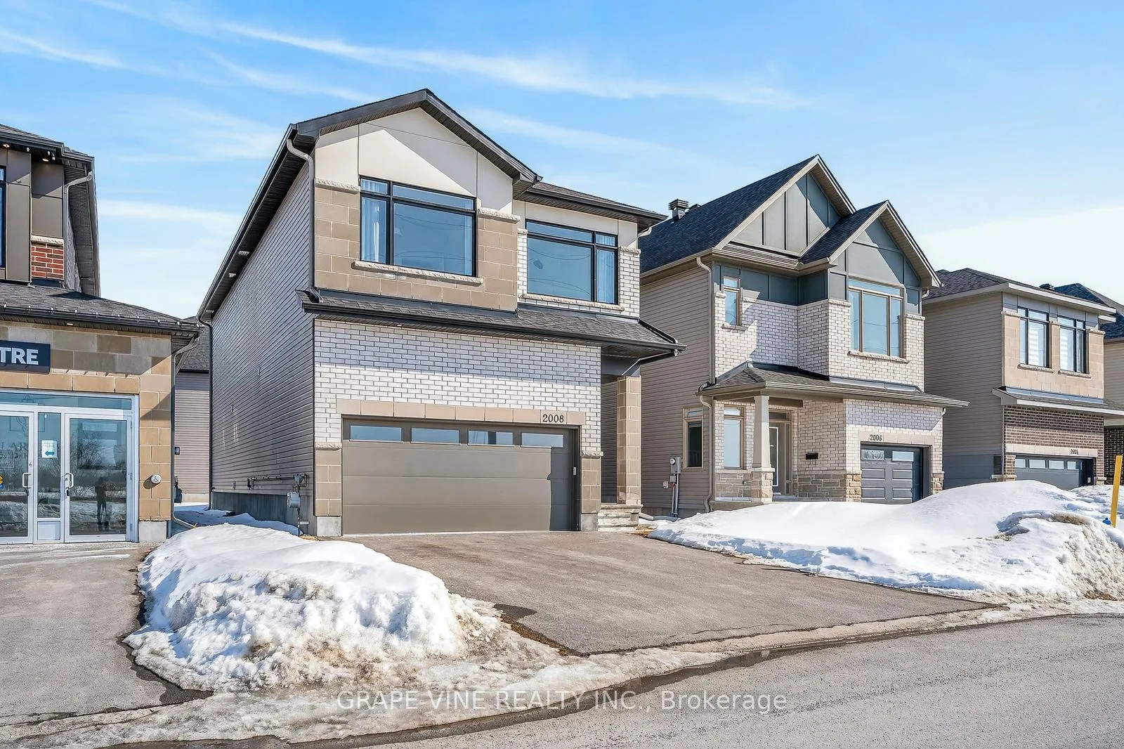 Photo 3 of 2008 Allegrini Terrace, Ottawa, Kanata - Emerald Meadows/Trailwest — HOMEH