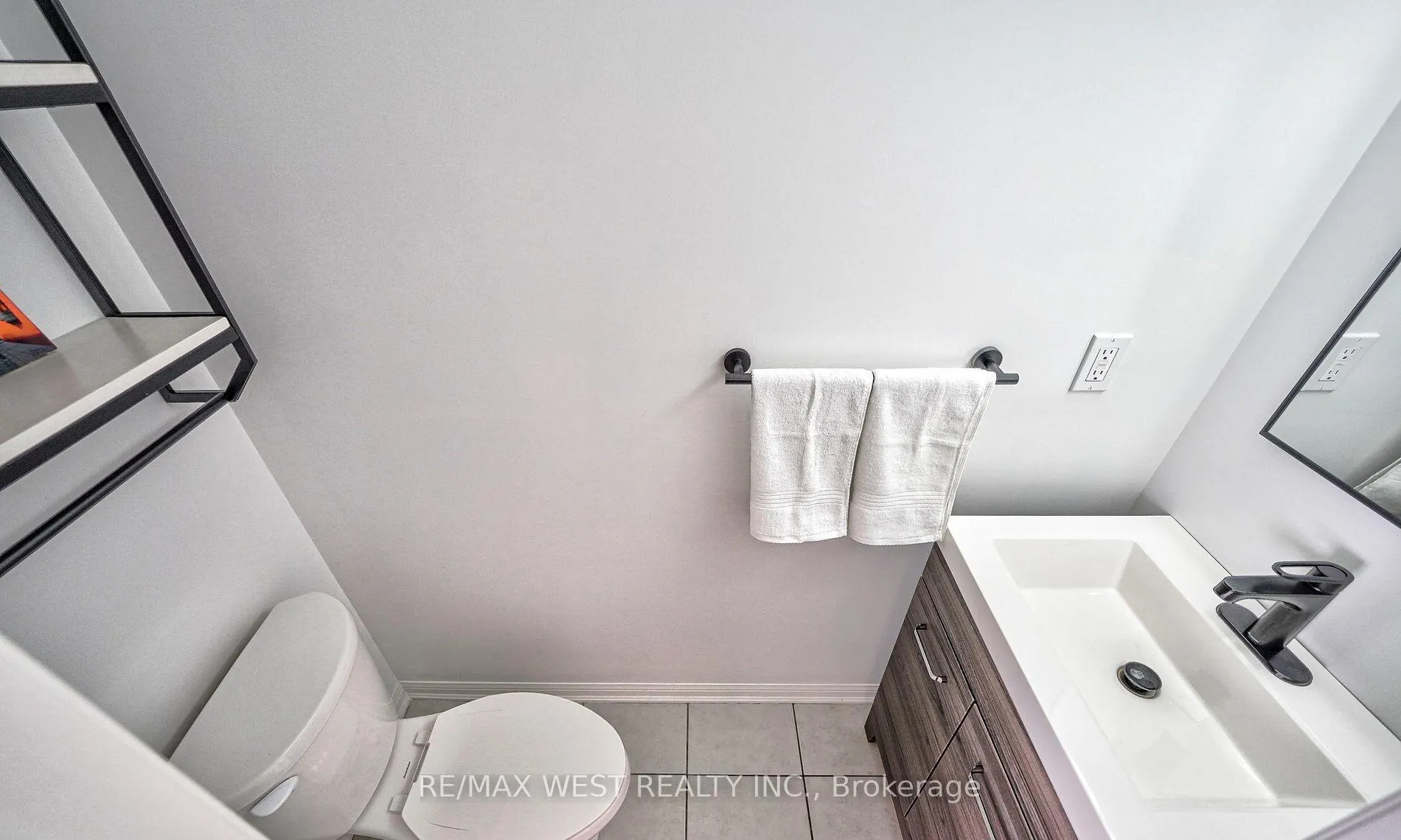 Photo 57 of 13 Midhope Way, Brampton, Fletcher's West — HOMEH