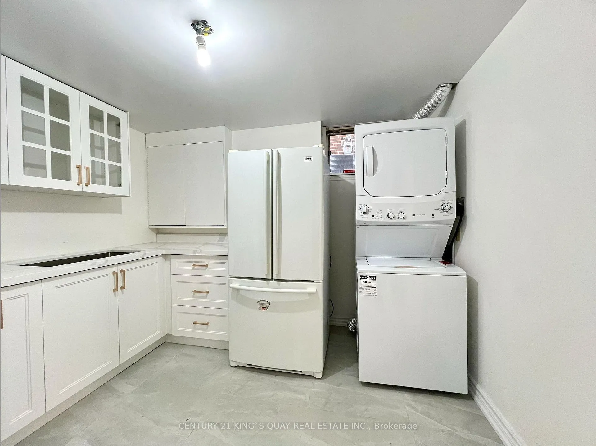 Photo 9 of Unit Lower W/O, 19 Pining Road, Markham, Aileen-Willowbrook — HOMEH