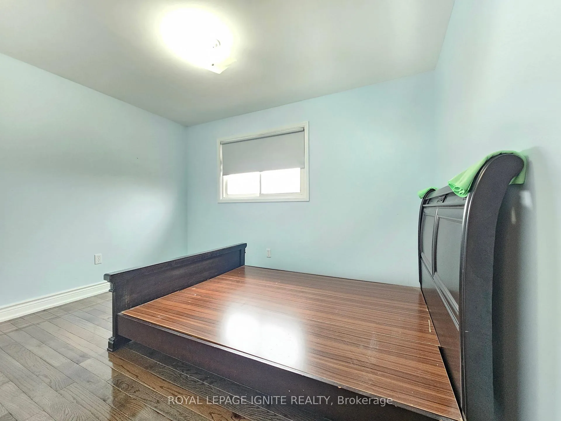 Photo 17 of 17 St Emilion Way, Etobicoke, West Humber-Clairville — HOMEH