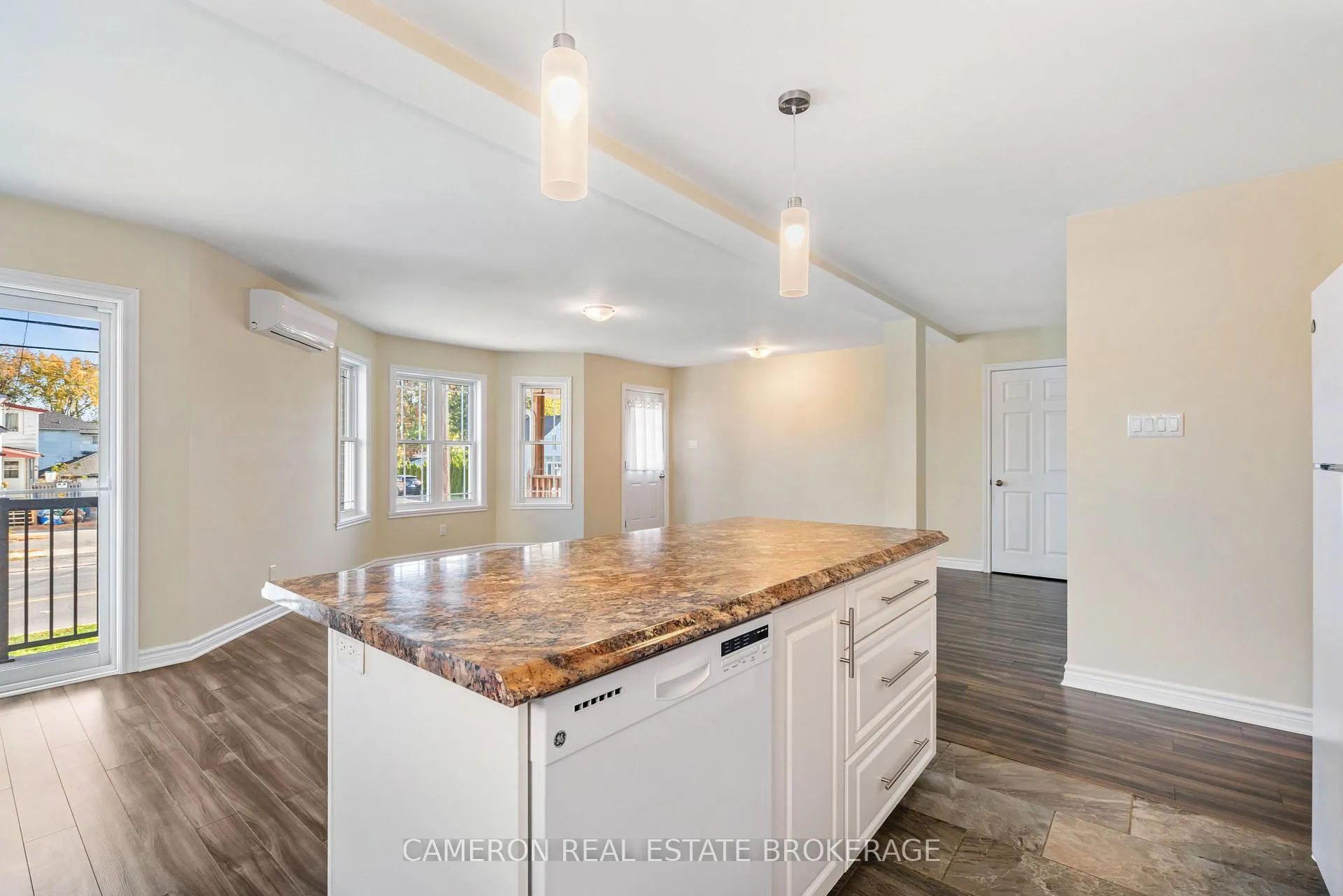 Photo 14 of Unit A, 1232 Cumberland Street, Cornwall — HOMEH