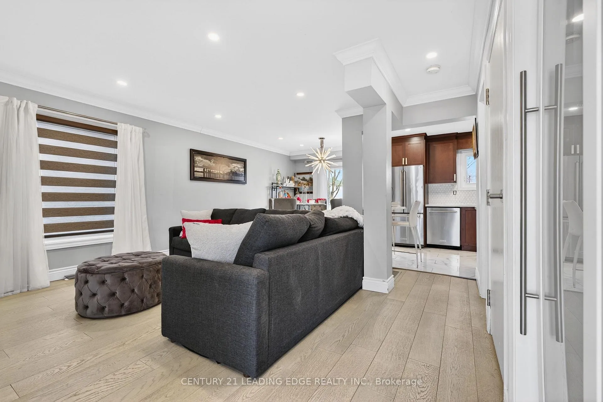 Photo 7 of 46 Humphrey Drive, Ajax, South West — HOMEH