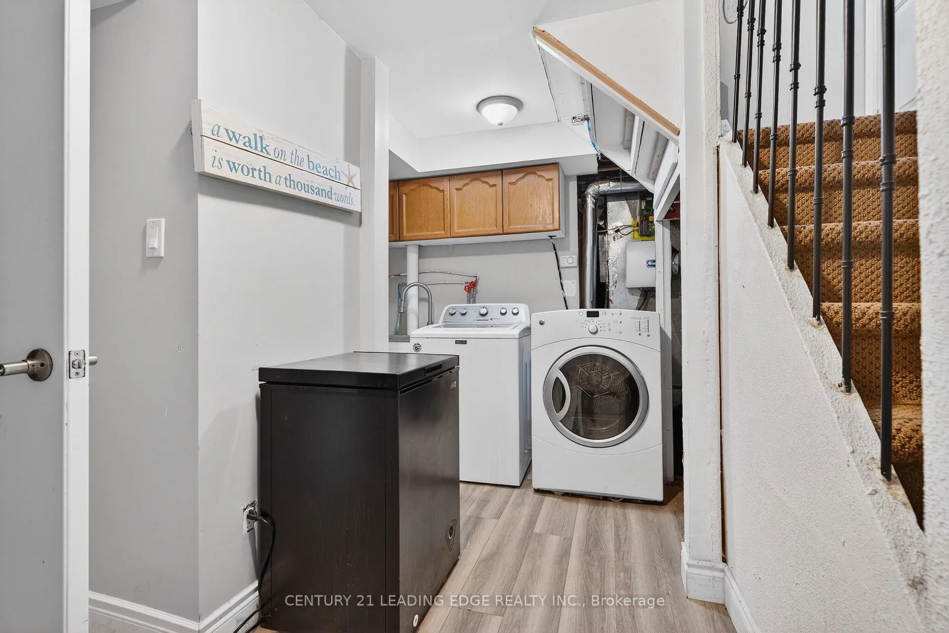 Photo 32 of 46 Humphrey Drive, Ajax, South West — HOMEH
