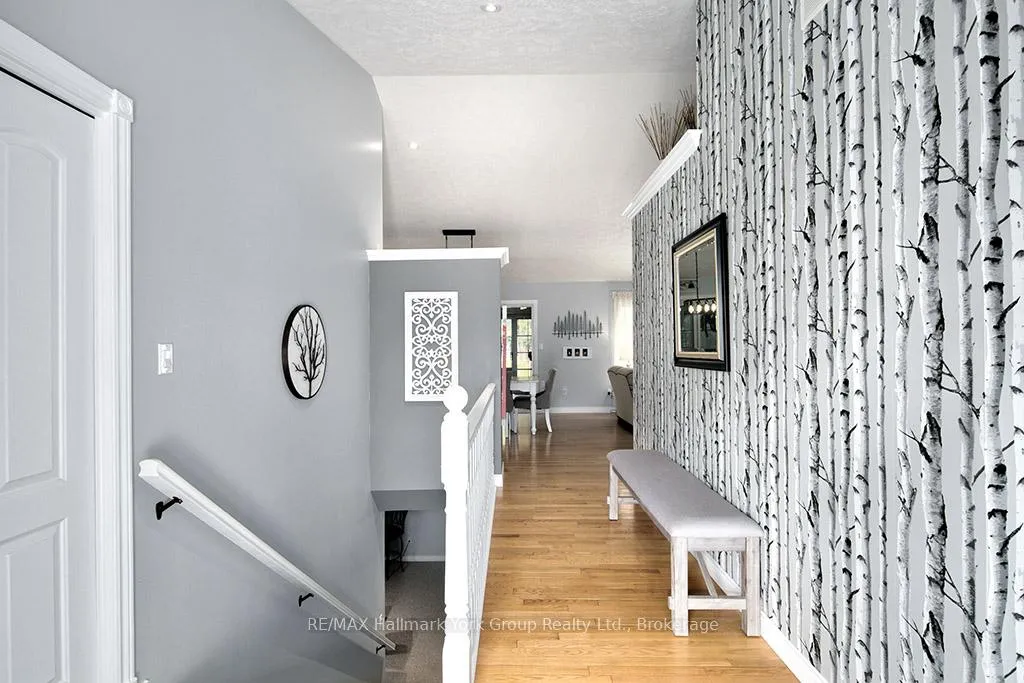 Photo 10 of 450 Ridge Road, Meaford — HOMEH