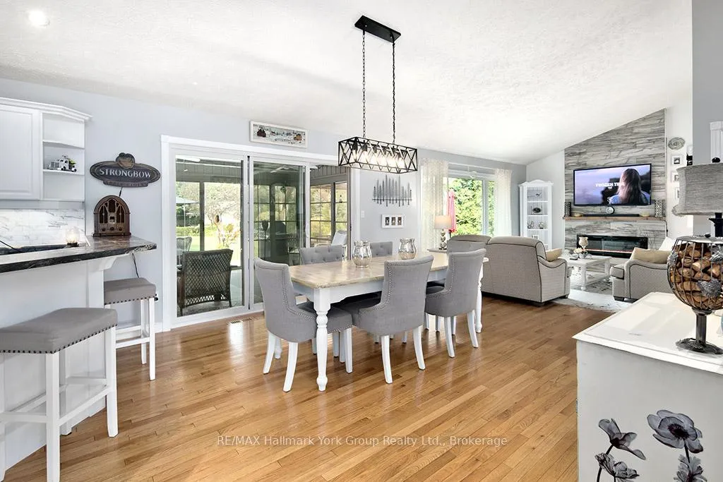 Photo 11 of 450 Ridge Road, Meaford — HOMEH