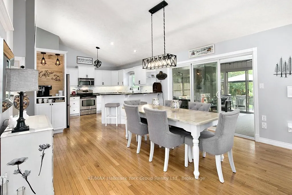 Photo 15 of 450 Ridge Road, Meaford — HOMEH
