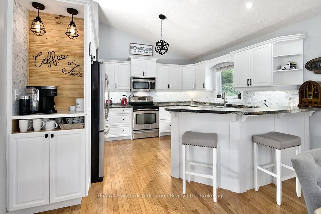 Photo 16 of 450 Ridge Road, Meaford — HOMEH
