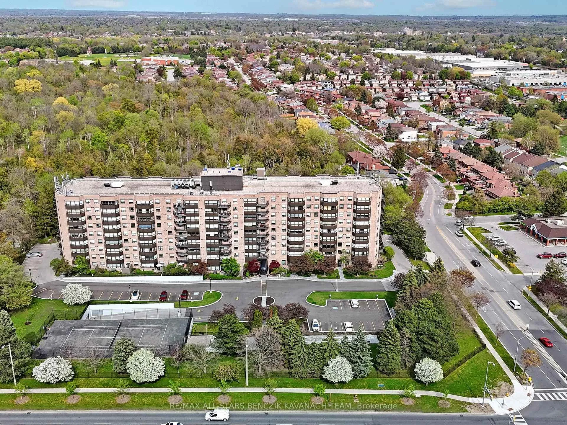 Photo 2 of Unit 416, 2 Raymerville Drive, Markham, Raymerville — HOMEH