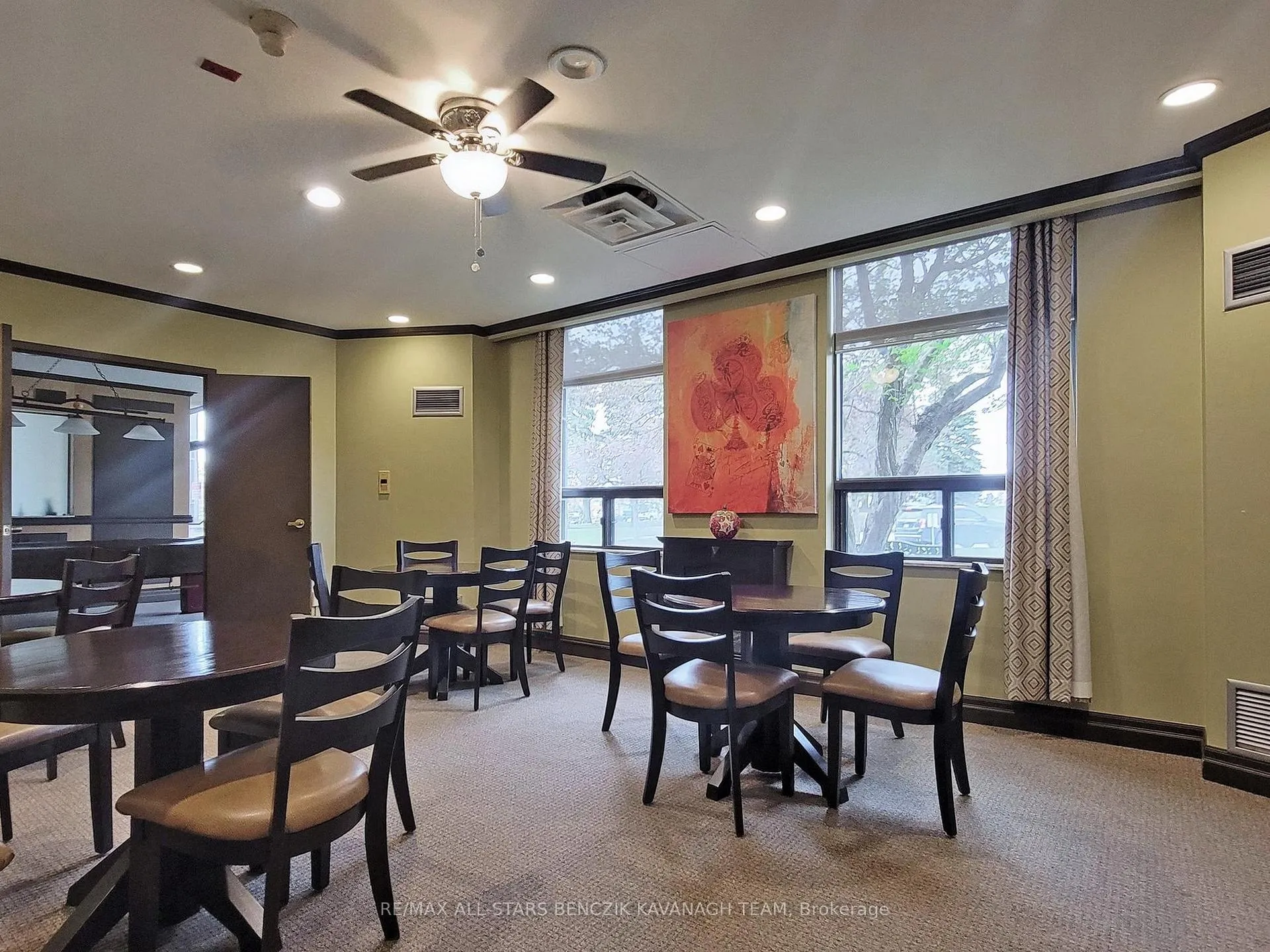 Photo 4 of Unit 416, 2 Raymerville Drive, Markham, Raymerville — HOMEH
