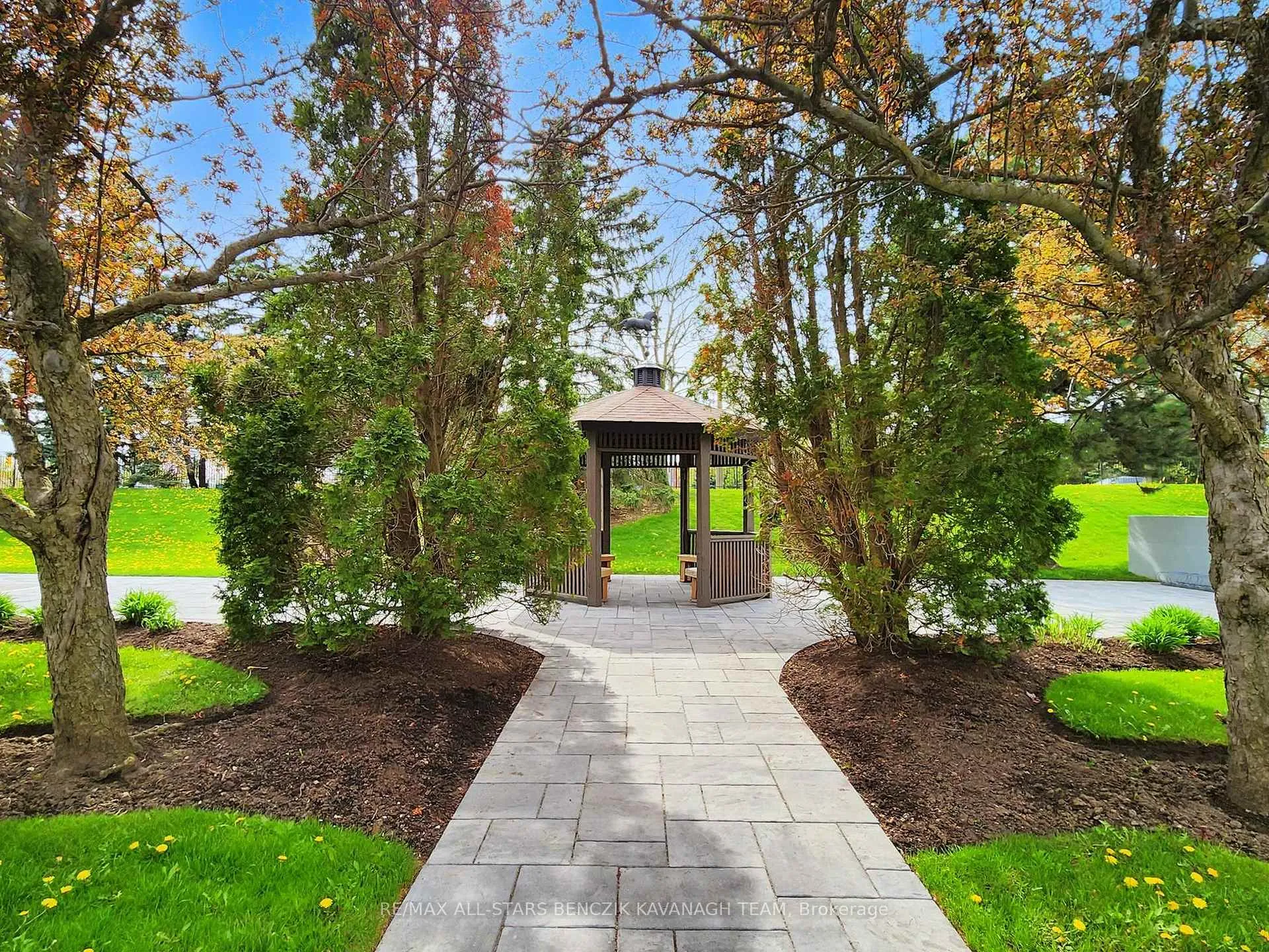 Photo 8 of Unit 416, 2 Raymerville Drive, Markham, Raymerville — HOMEH