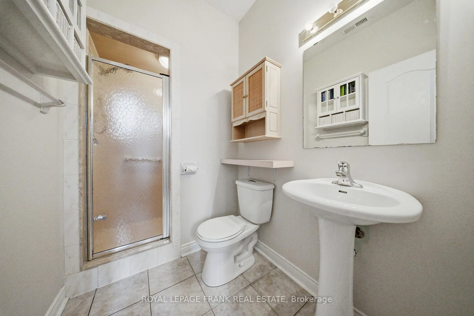 Photo 30 of 85 Gateway Court E, Whitby, Taunton North — HOMEH