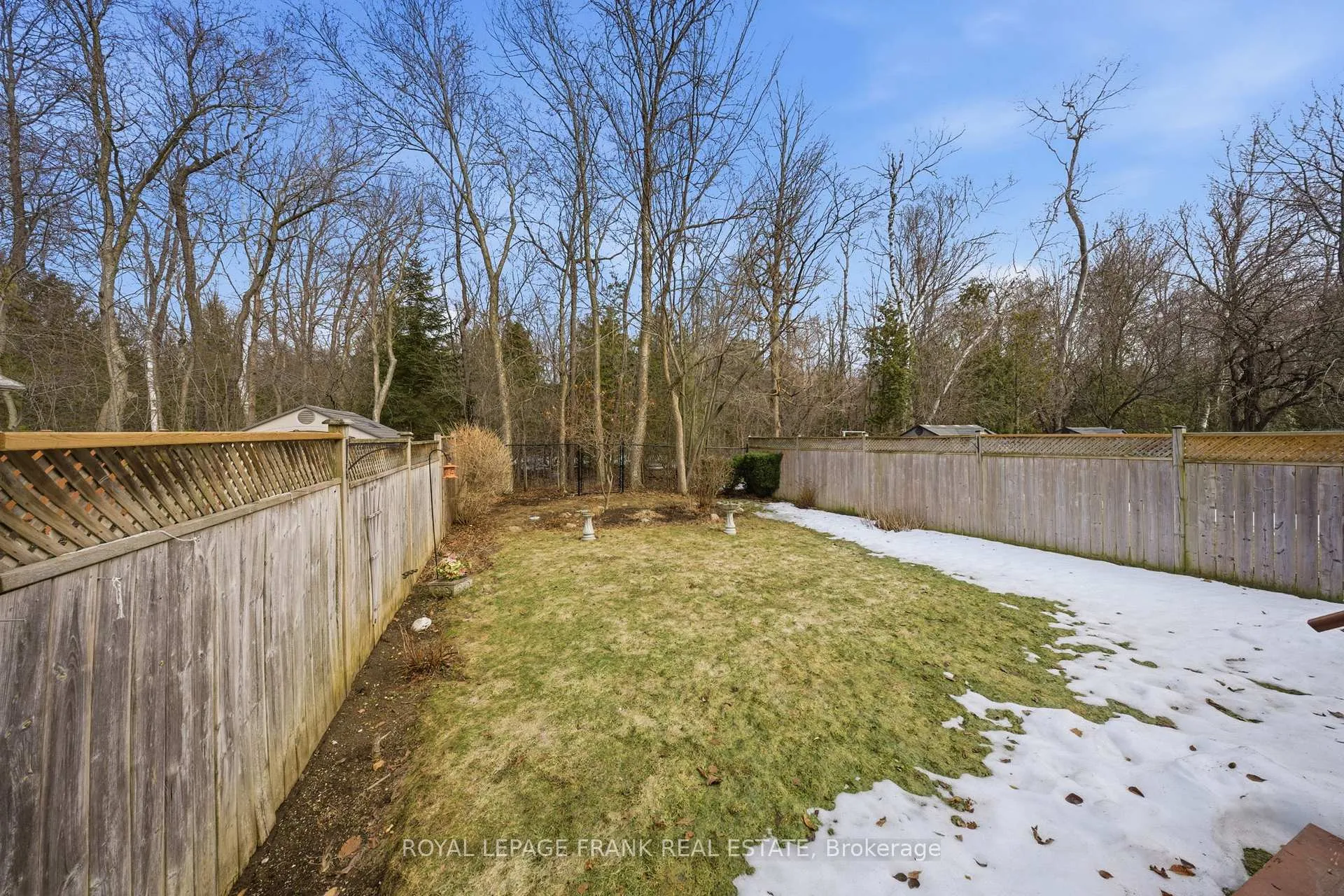 Photo 45 of 85 Gateway Court E, Whitby, Taunton North — HOMEH