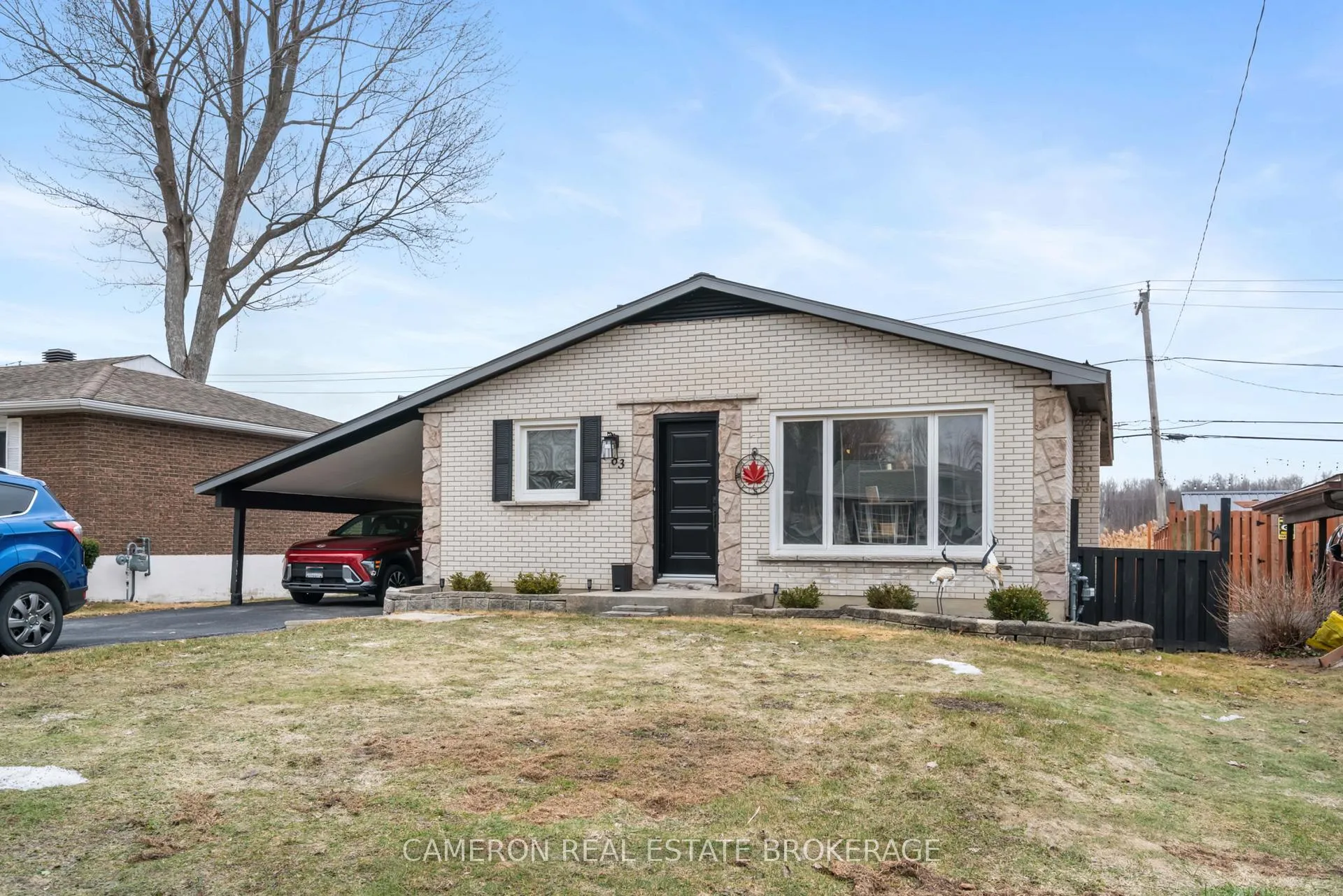 Photo 1 of 663 Hamilton Crescent, Cornwall — HOMEH