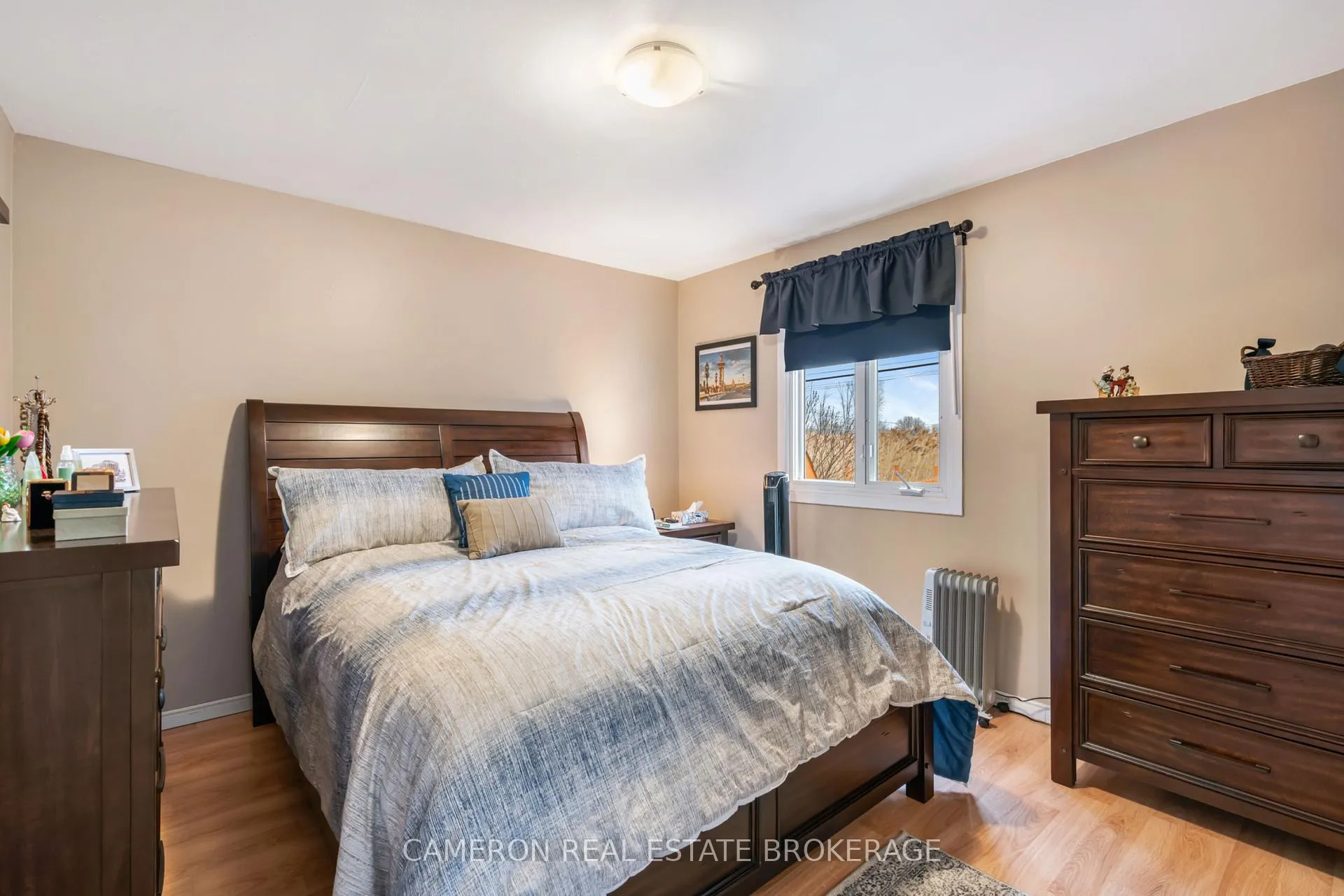 Photo 10 of 663 Hamilton Crescent, Cornwall — HOMEH