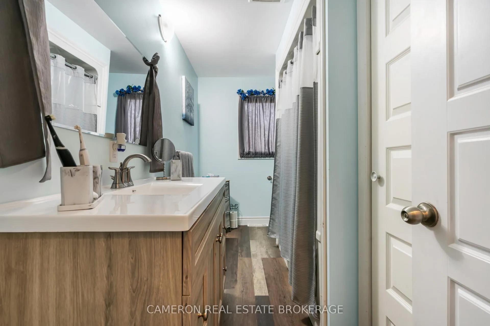 Photo 12 of 663 Hamilton Crescent, Cornwall — HOMEH