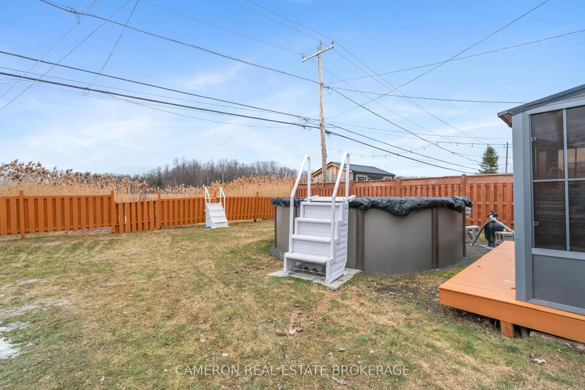Photo 19 of 663 Hamilton Crescent, Cornwall — HOMEH