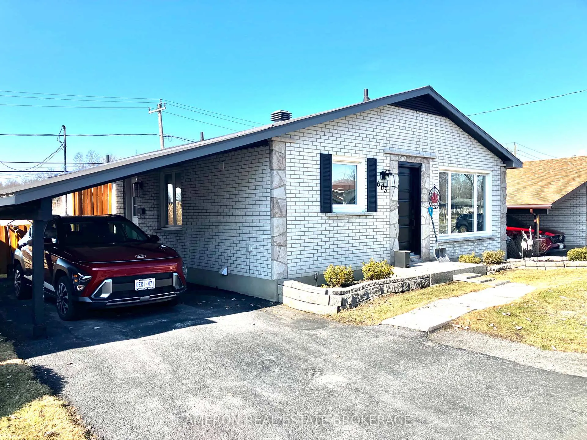 Photo 20 of 663 Hamilton Crescent, Cornwall — HOMEH