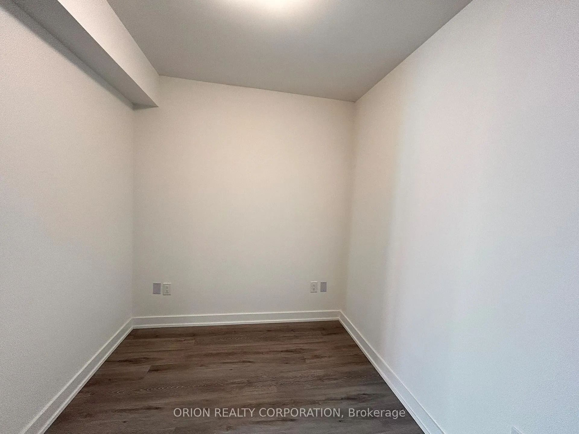 Photo 3 of Unit 1006, 1010 Sandy Beach Road, Pickering, Bay Ridges — HOMEH