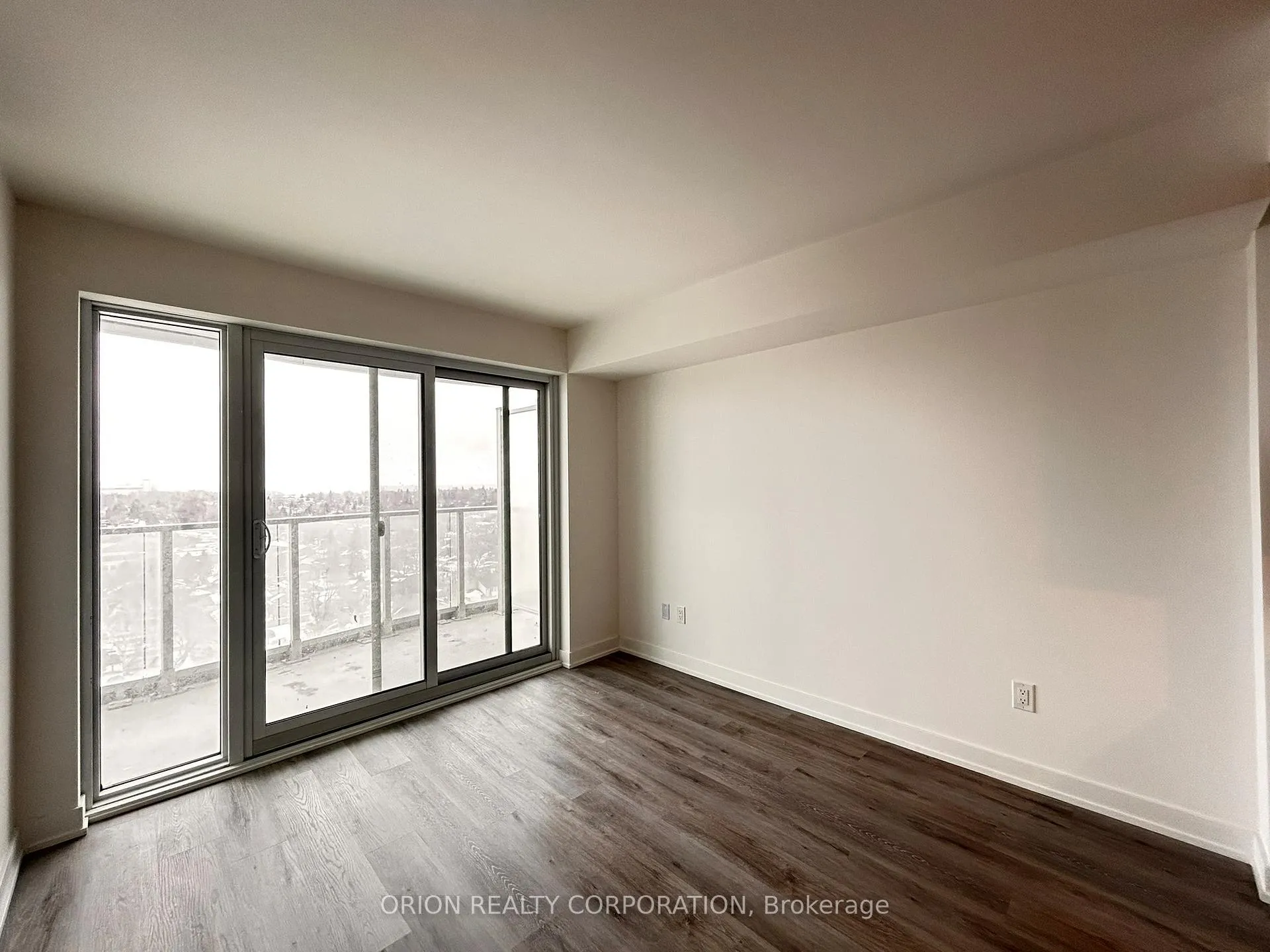 Photo 6 of Unit 1006, 1010 Sandy Beach Road, Pickering, Bay Ridges — HOMEH