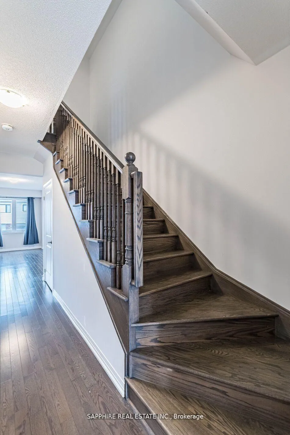 Photo 12 of 215 Provident Way, Hamilton, Mount Hope — HOMEH