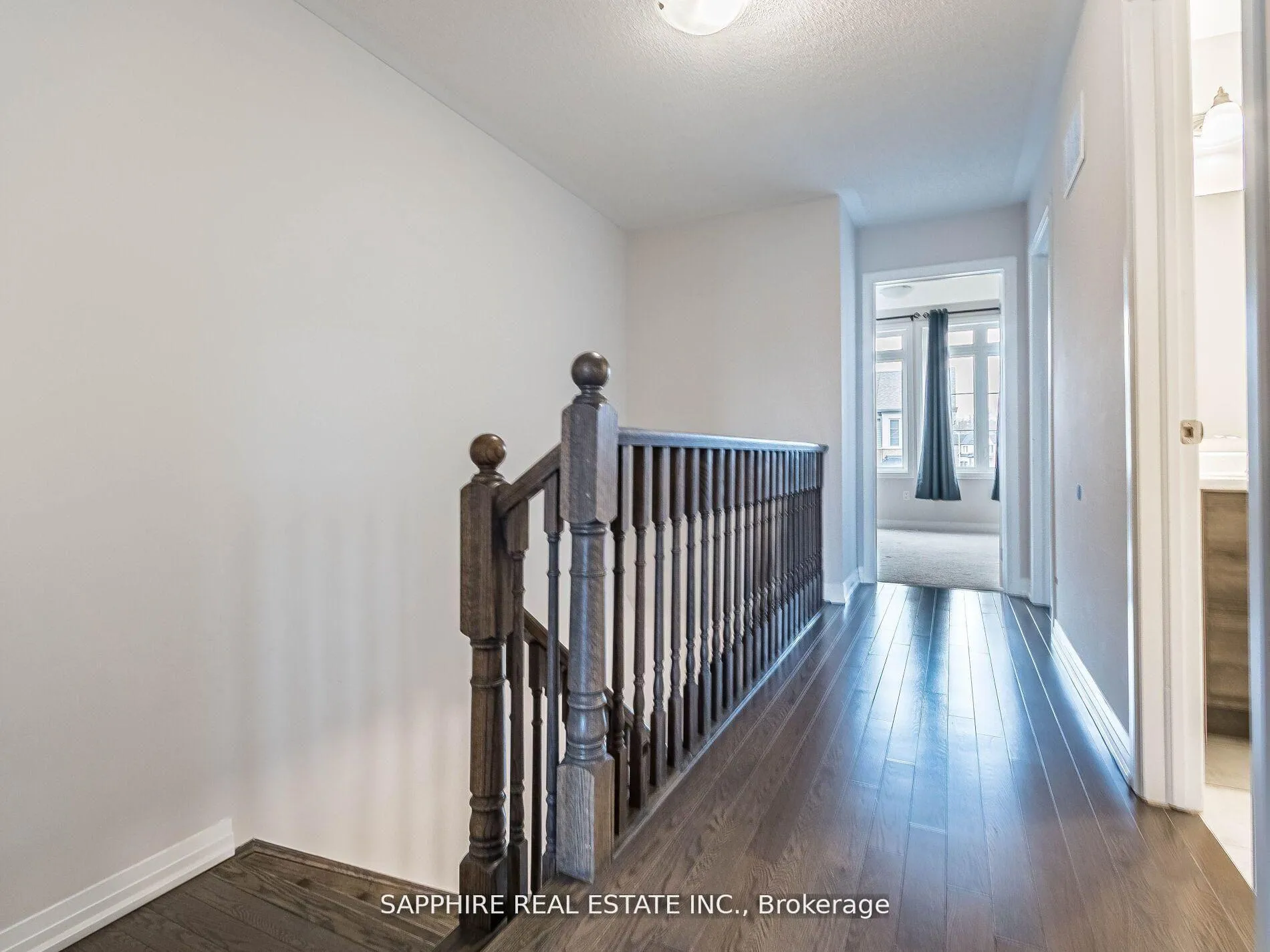 Photo 13 of 215 Provident Way, Hamilton, Mount Hope — HOMEH