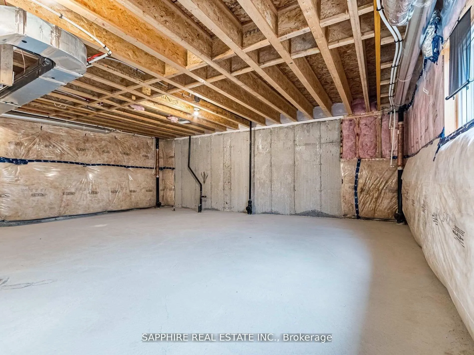 Photo 22 of 215 Provident Way, Hamilton, Mount Hope — HOMEH