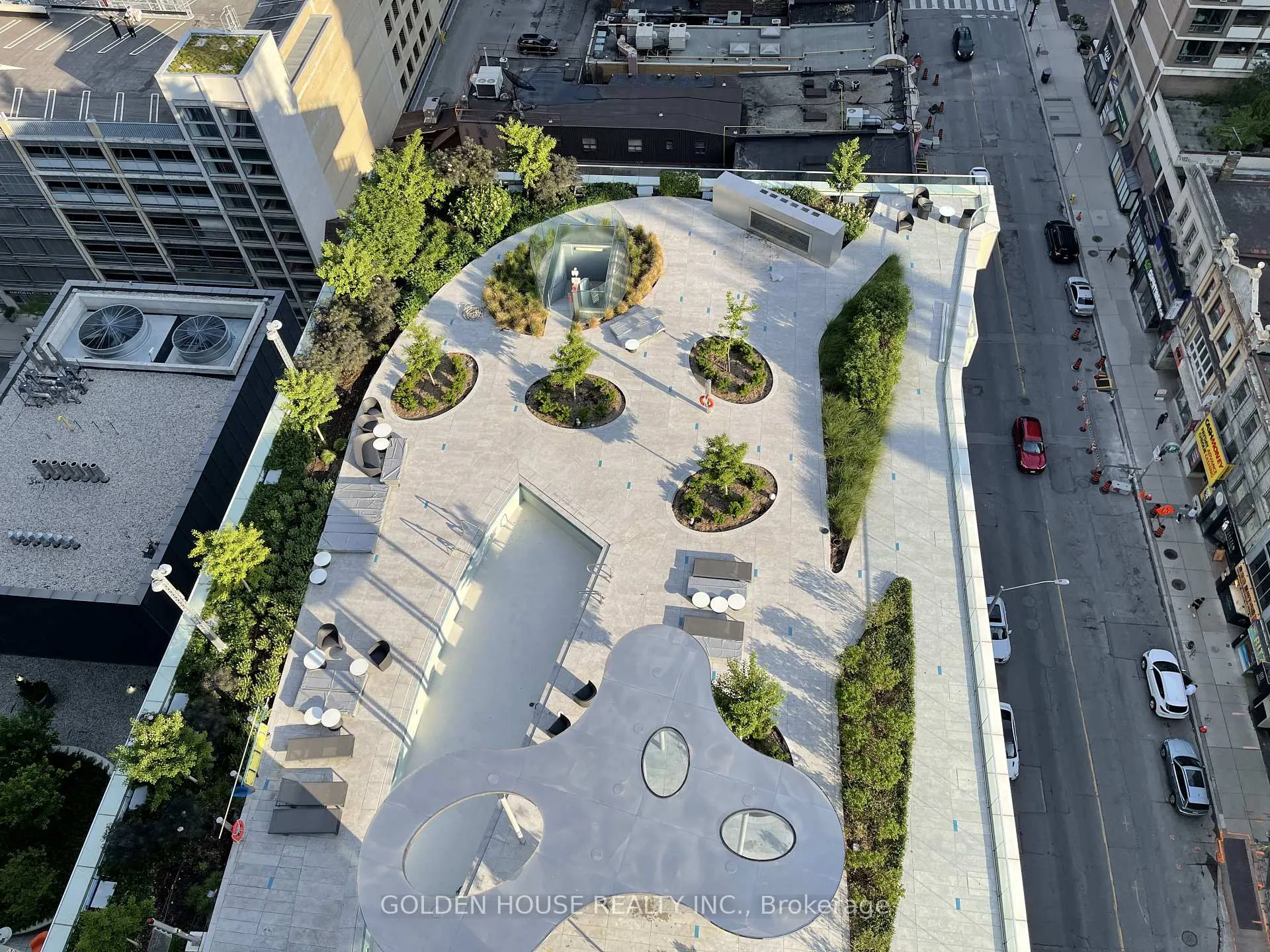 Photo 10 of Unit 1507, 1 Bloor Street E, Toronto, Church-Yonge Corridor — HOMEH