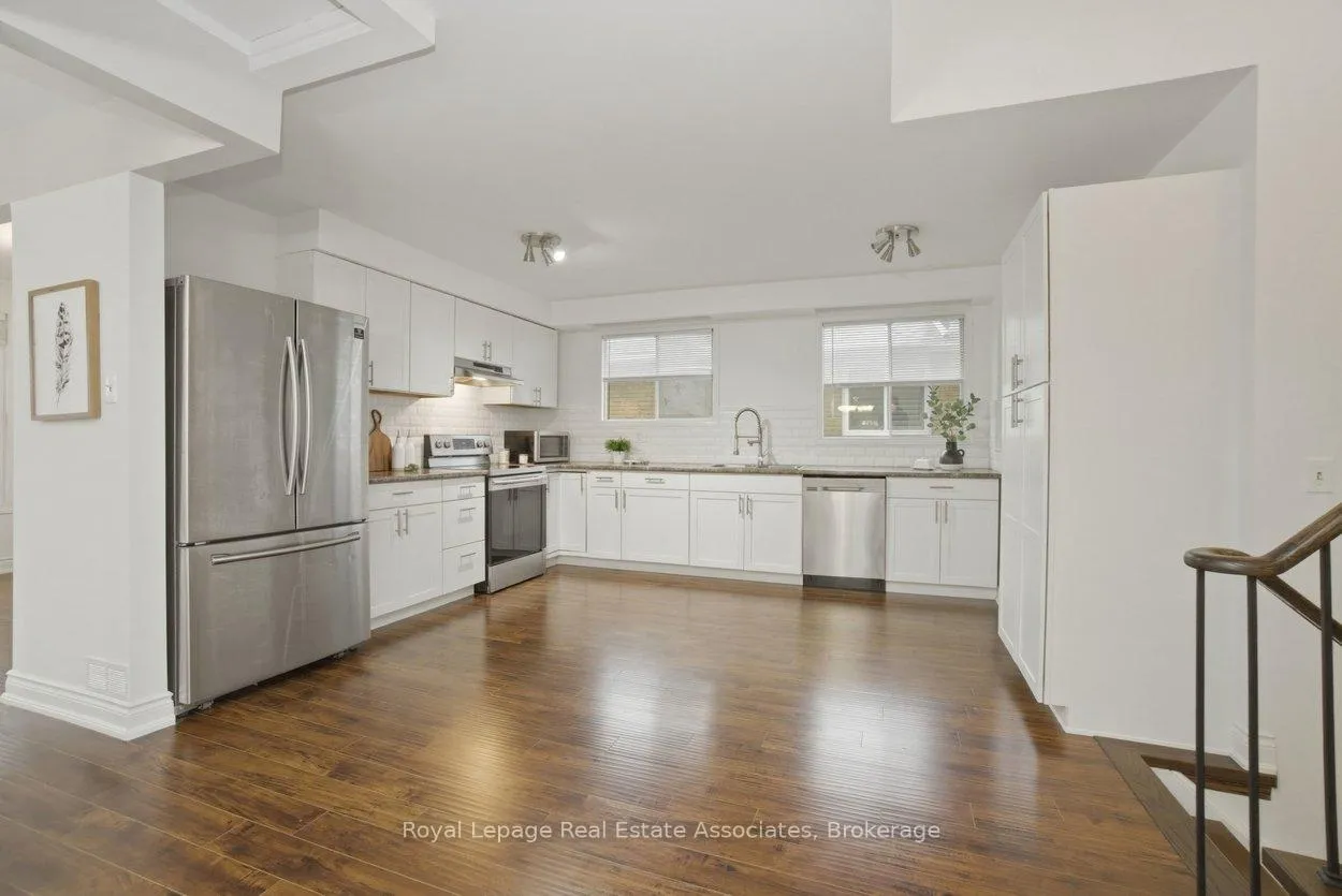 Photo 11 of 725 Coulson Avenue, Milton, Timberlea — HOMEH