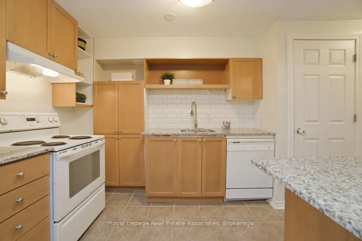 Photo 38 of 725 Coulson Avenue, Milton, Timberlea — HOMEH