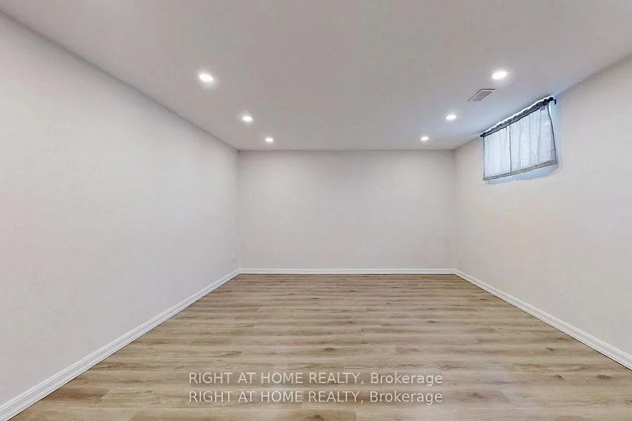 Photo 2 of Unit Bsmt, 7 Rothwell Road, Scarborough, Wexford-Maryvale — HOMEH