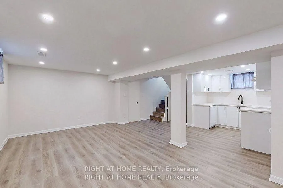 Photo 3 of Unit Bsmt, 7 Rothwell Road, Scarborough, Wexford-Maryvale — HOMEH