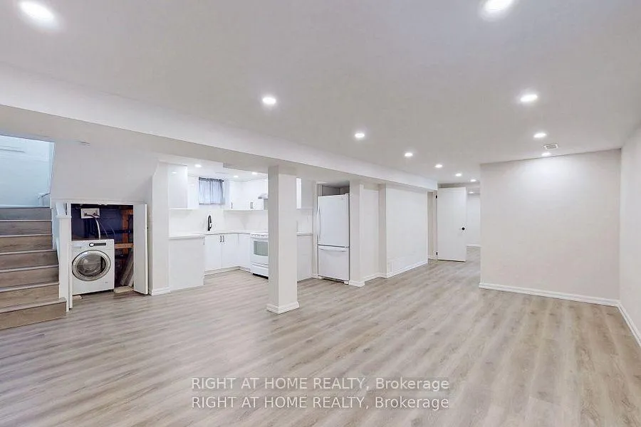 Photo 4 of Unit Bsmt, 7 Rothwell Road, Scarborough, Wexford-Maryvale — HOMEH
