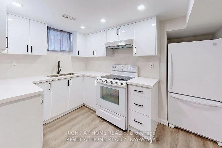 Photo 9 of Unit Bsmt, 7 Rothwell Road, Scarborough, Wexford-Maryvale — HOMEH