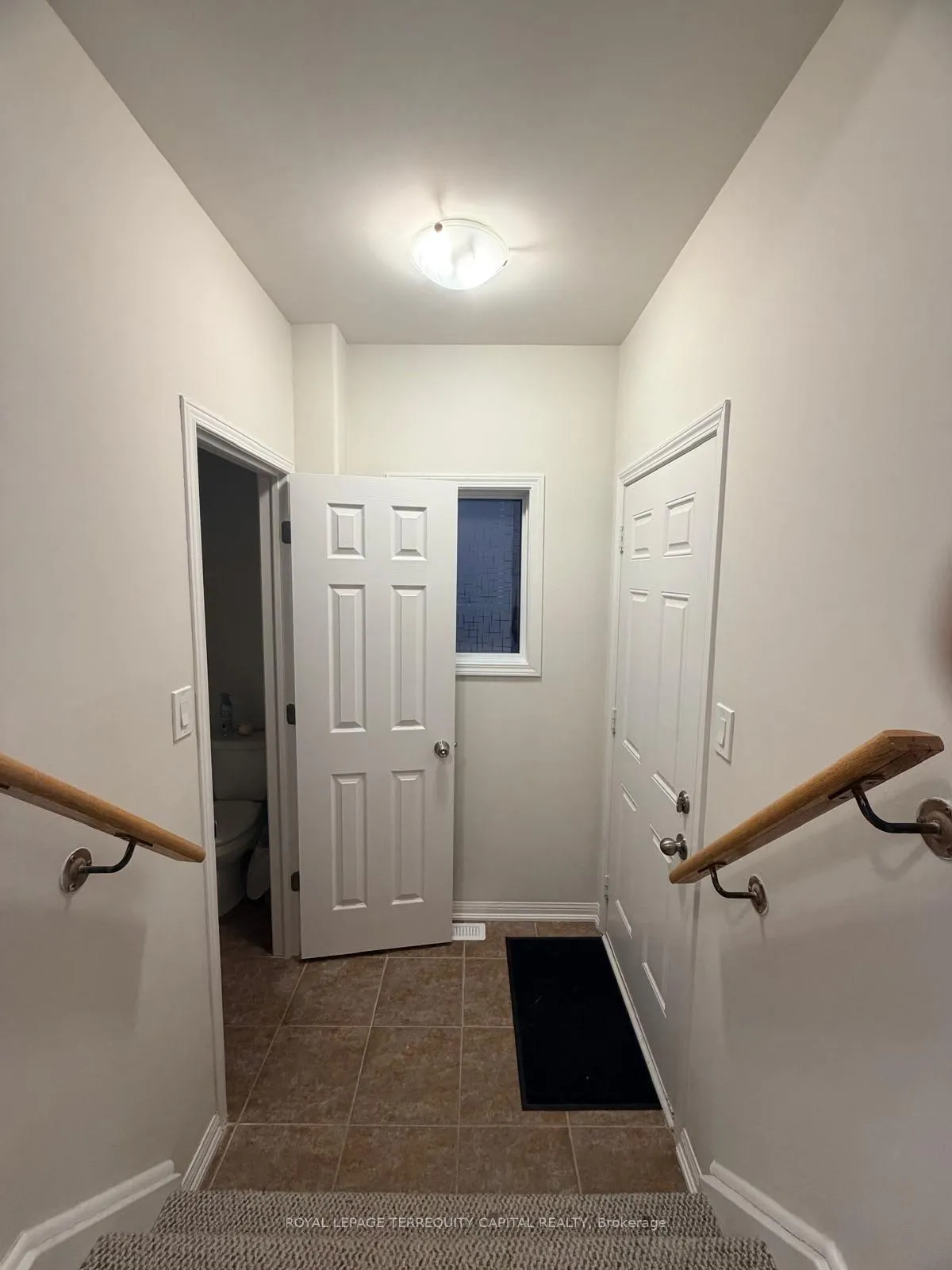 Photo 8 of 110 Majesty Boulevard, Barrie, Innis-Shore — HOMEH