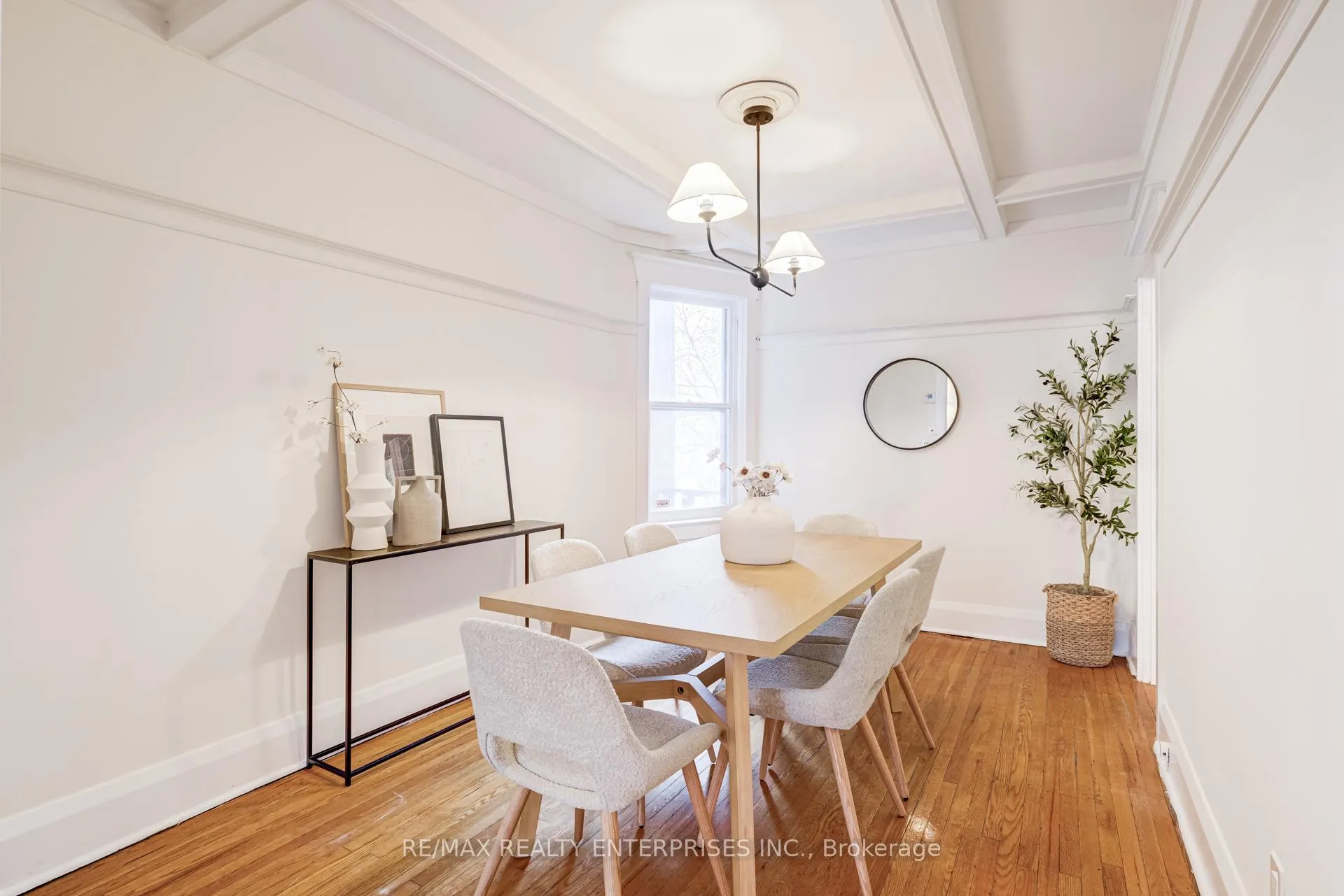 Photo 7 of 57 Peterborough Avenue, Toronto, Corso Italia-Davenport — HOMEH