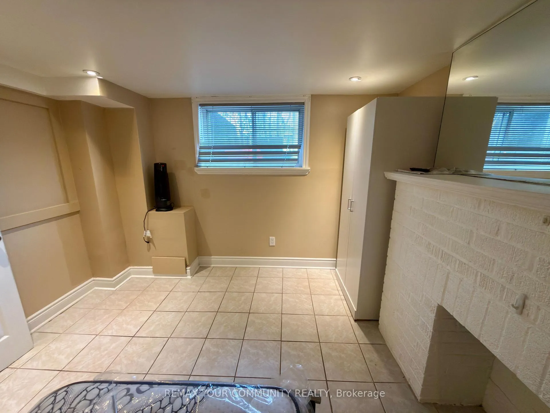 Photo 16 of Unit Lower, 86 Lesmount Avenue, Toronto, East York — HOMEH