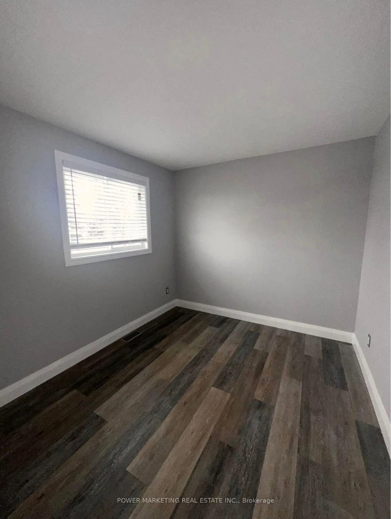 Photo 8 of 517 Apollo Way, Ottawa, Fallingbrook/Pineridge — HOMEH