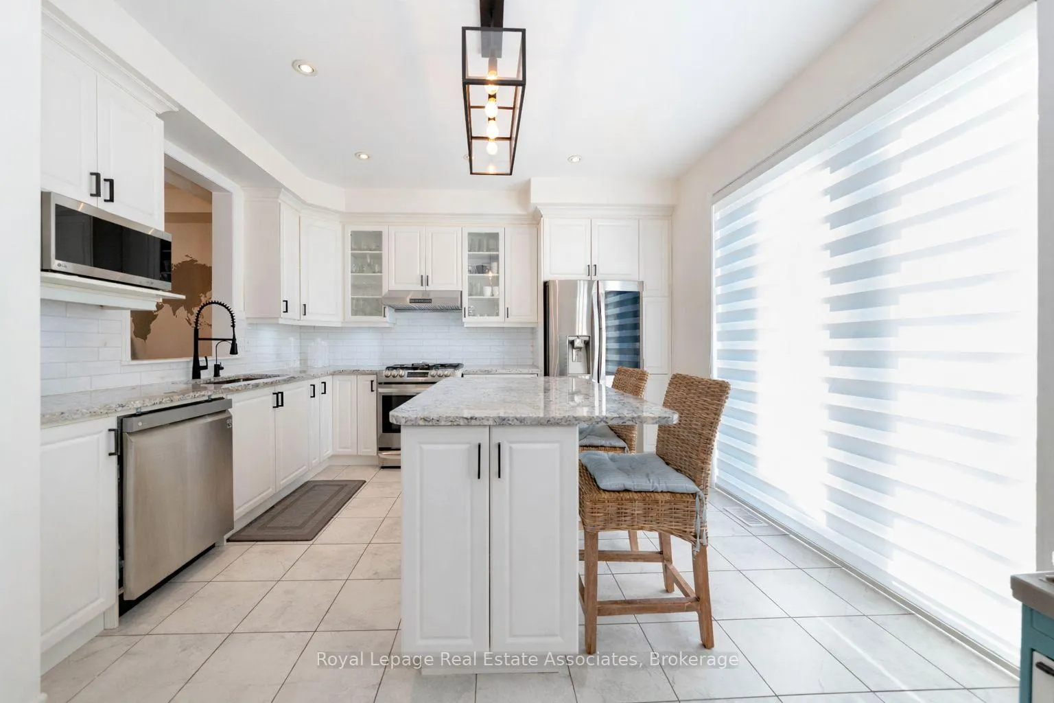 Photo 9 of 307 Whitlock Avenue, Milton, Ford — HOMEH