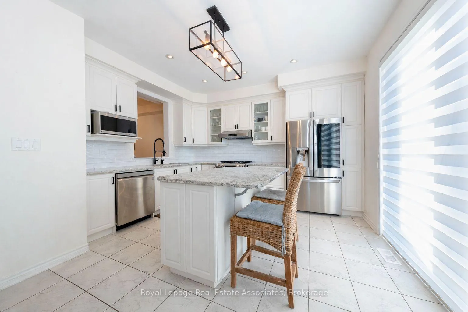Photo 10 of 307 Whitlock Avenue, Milton, Ford — HOMEH