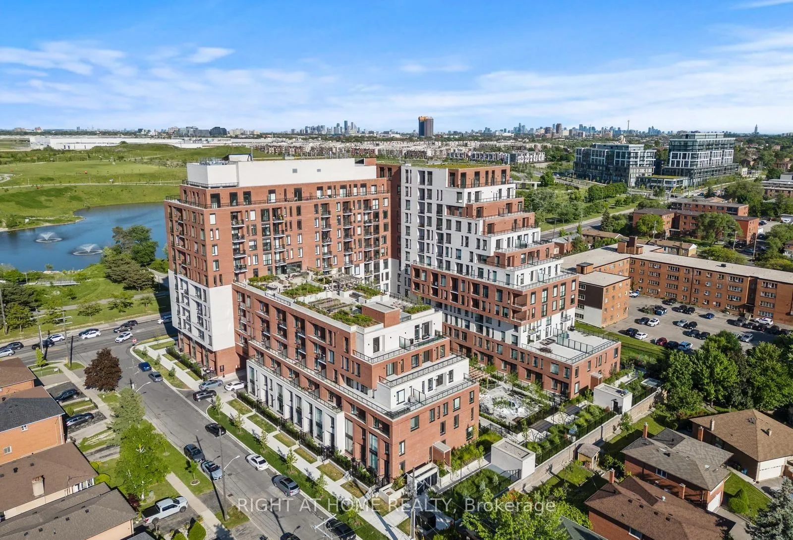 Photo 1 of Unit 607, 3100 Keele Street, North York, Downsview-Roding-CFB — HOMEH