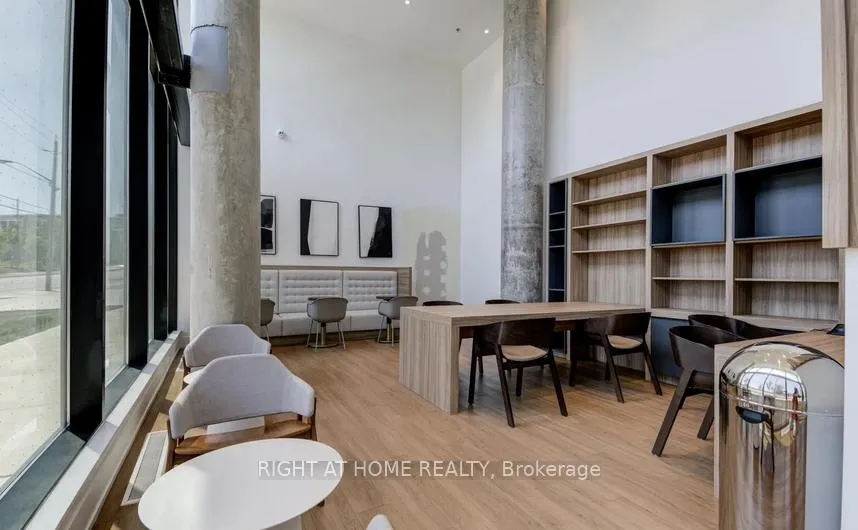 Photo 10 of Unit 607, 3100 Keele Street, North York, Downsview-Roding-CFB — HOMEH