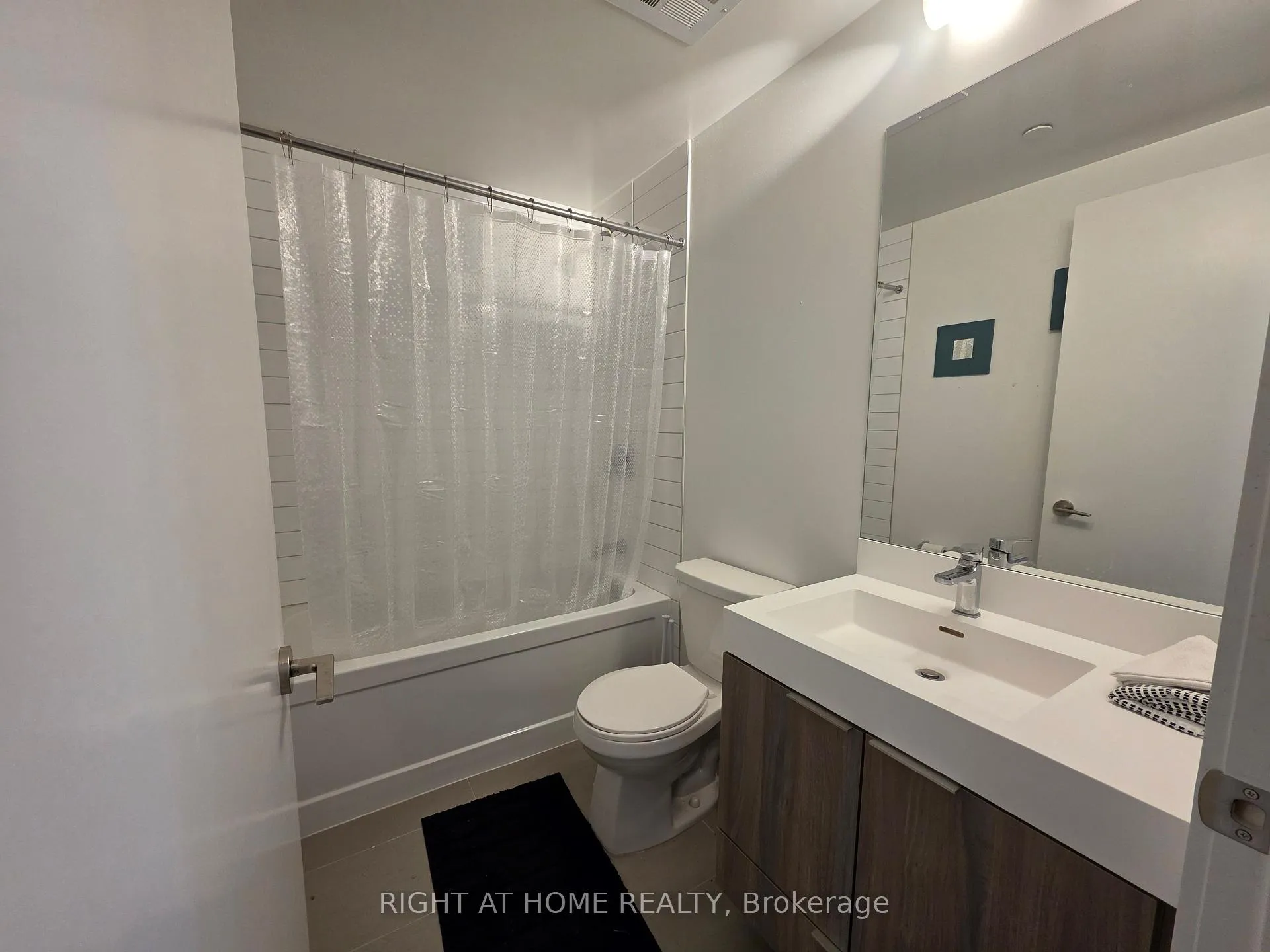 Photo 28 of Unit 607, 3100 Keele Street, North York, Downsview-Roding-CFB — HOMEH