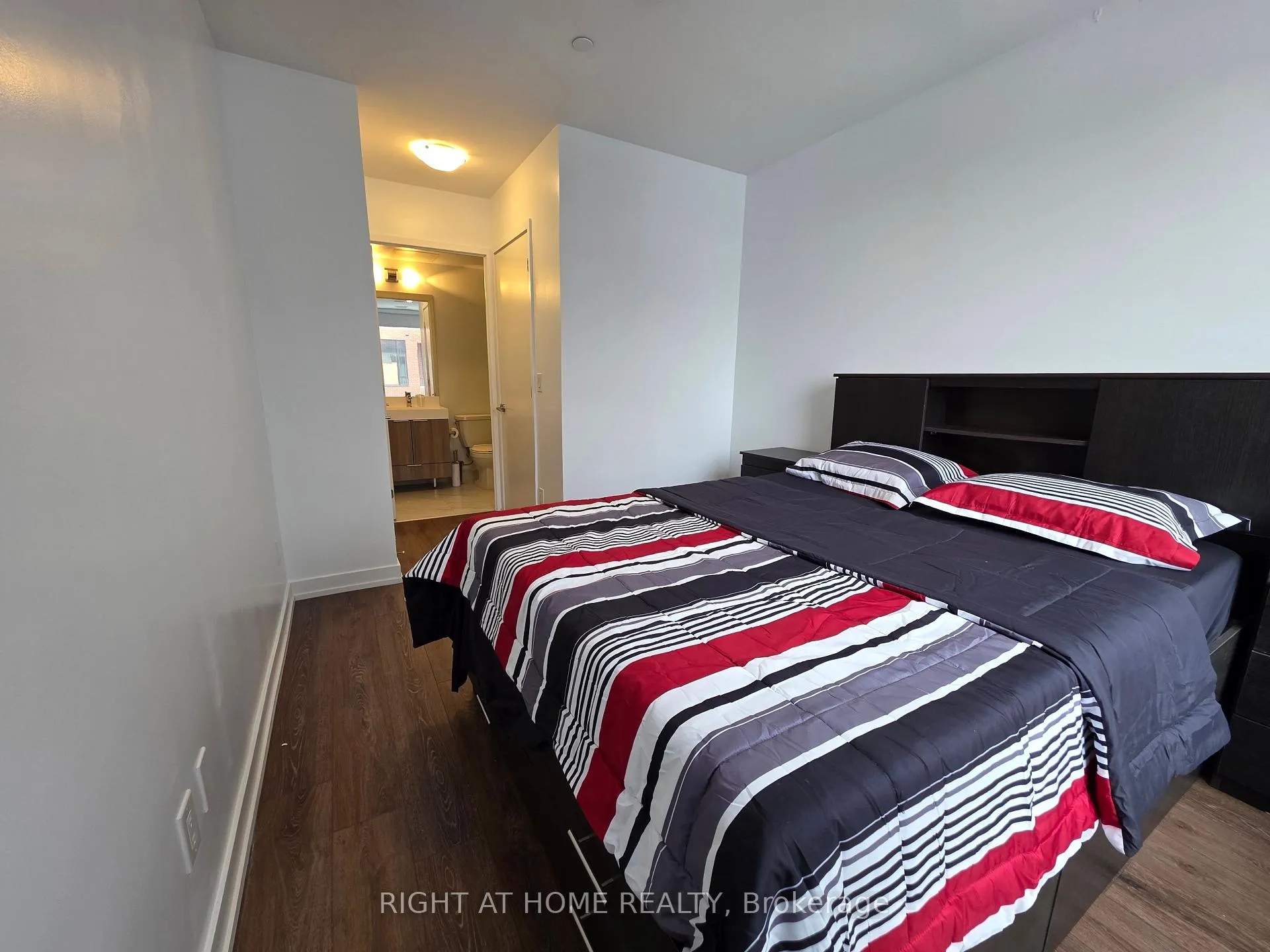 Photo 30 of Unit 607, 3100 Keele Street, North York, Downsview-Roding-CFB — HOMEH